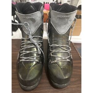 Scarpa Vega Mountaineering Hiking Boots Men’s Size 13